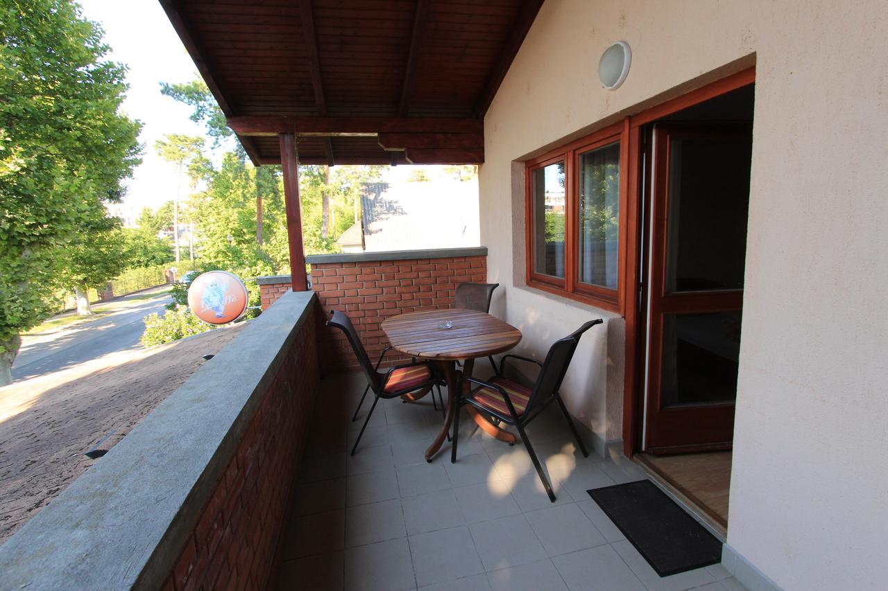 Ariel Apartmanok Шиофок Экстерьер фото